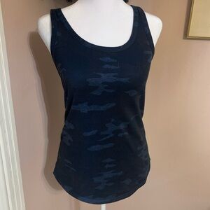 Lululemon Athletica Navy Camo Tank Top racer back soft comfy workout